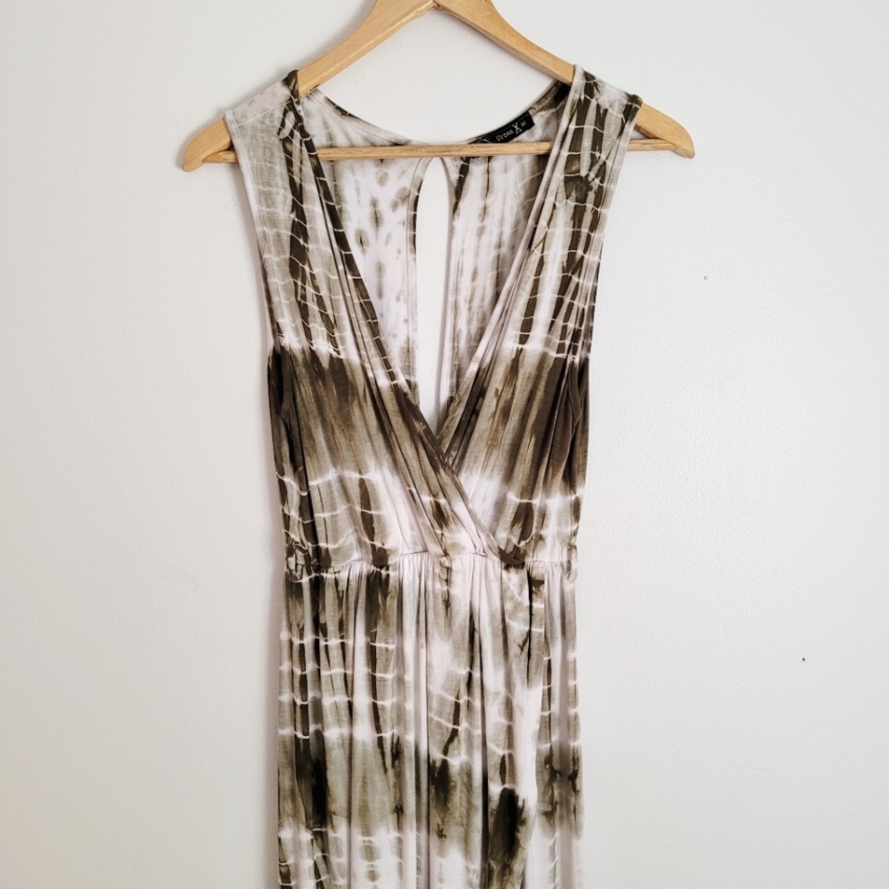 Tie Dye Olive V Neck Maxi Dress - M